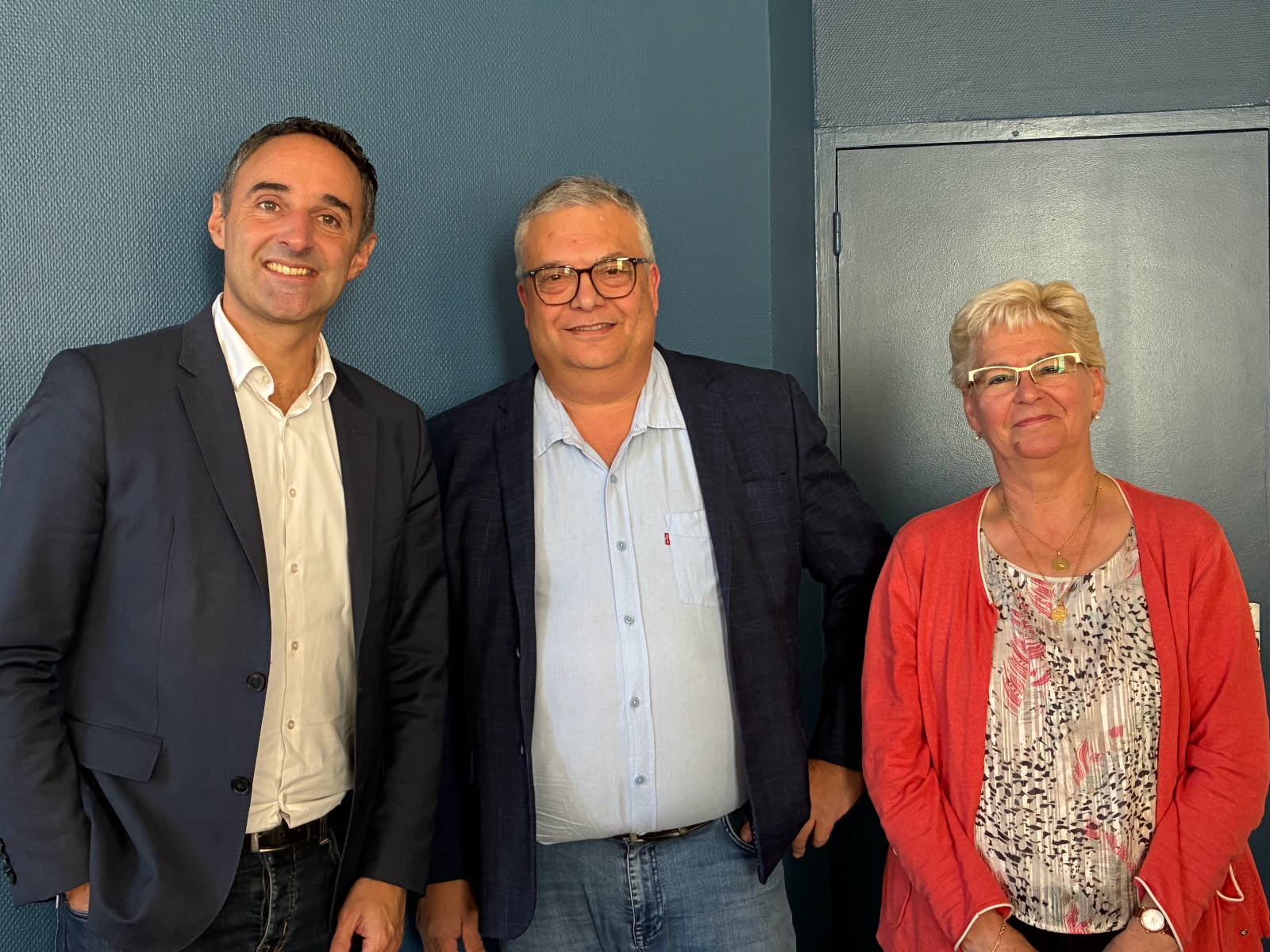 Pascal Dureau et de Marie-Danielle Bruyère à la mairie d'Oullins-Pierre-Bénite. image000000